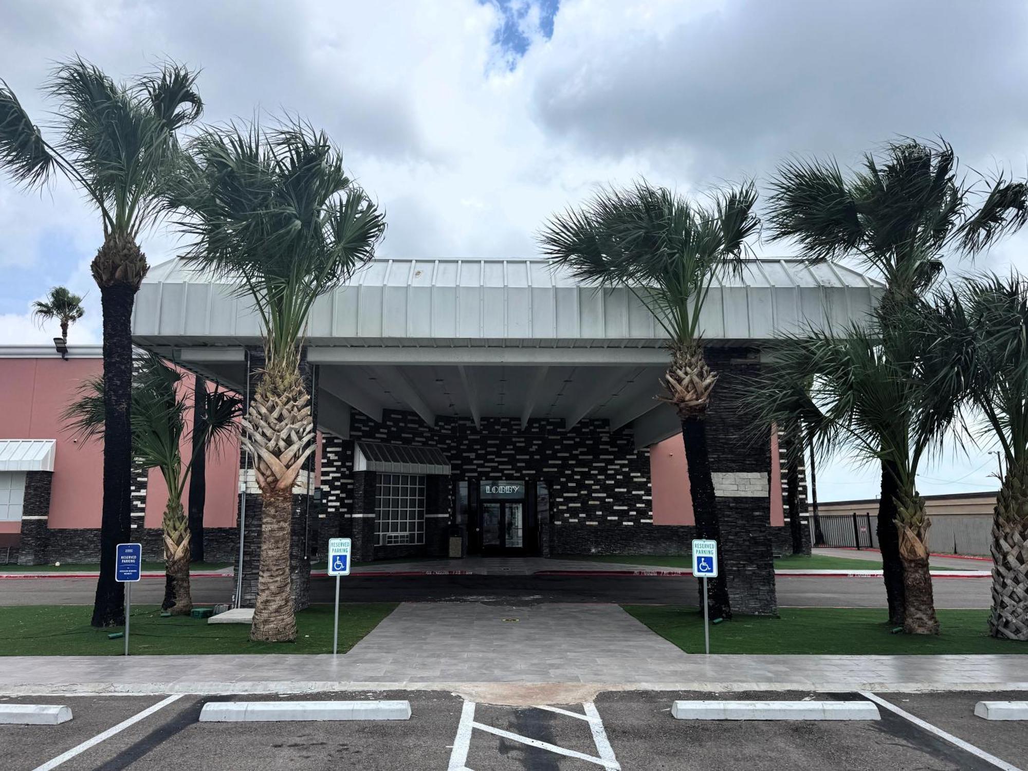Super 8 By Wyndham Corpus Christi Airport Hotel Exterior photo