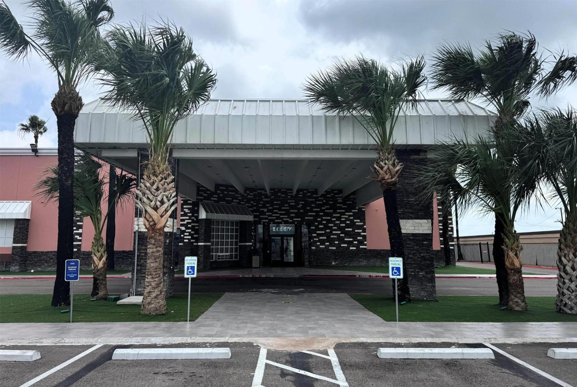 Super 8 By Wyndham Corpus Christi Airport Hotel Exterior photo